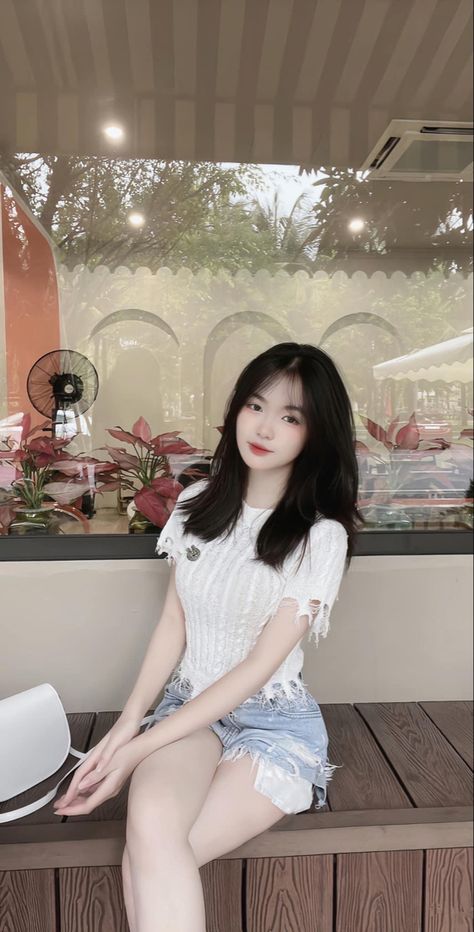 少女免費(fèi)觀看高清完整版