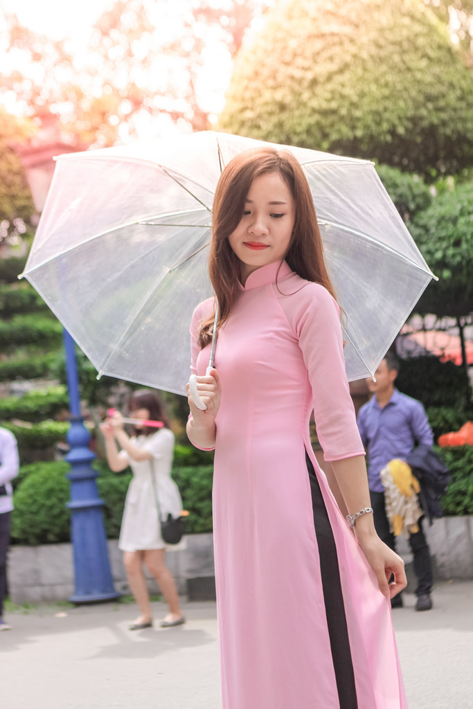 豐滿岳亂婦在線播放