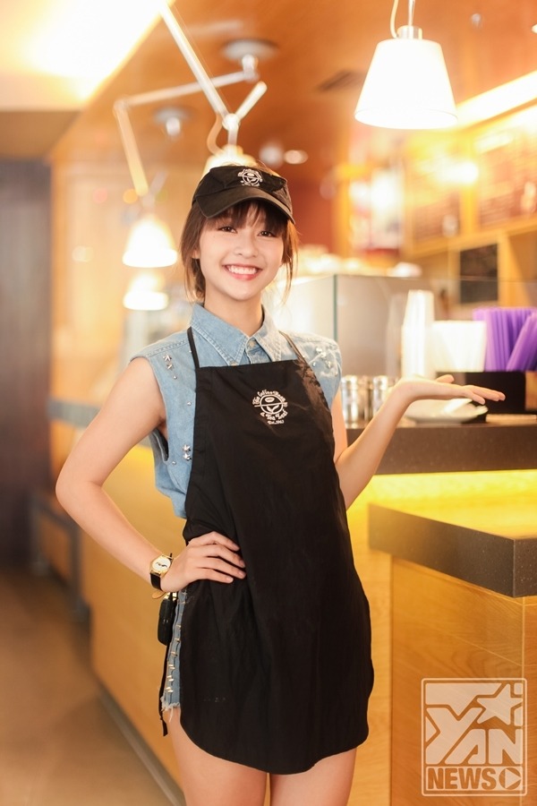 女人洗澡沐浴露全身真實(shí)