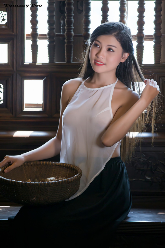女教師免費(fèi)觀看