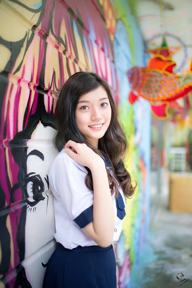 日本吃奶免費視頻觀看