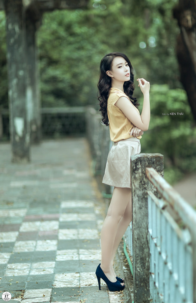 《漂亮的女鄰居》hd在線觀看