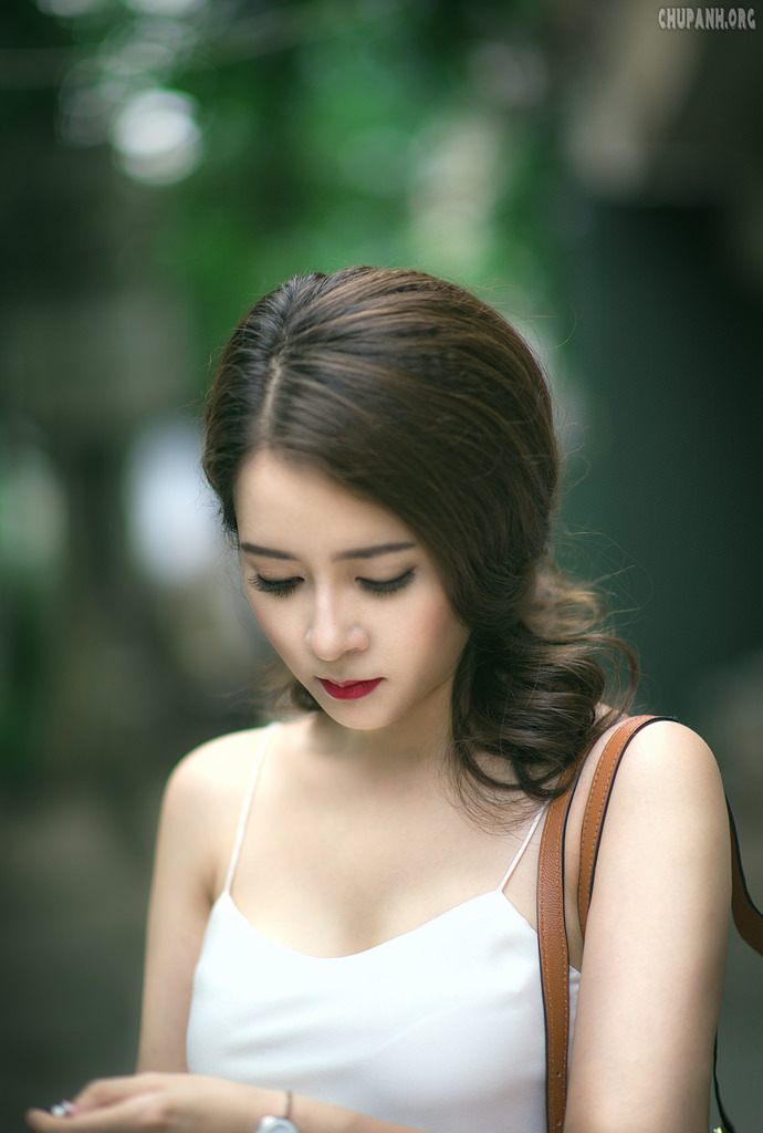殘暴被瘋狂宮交h尿進(jìn)去視頻