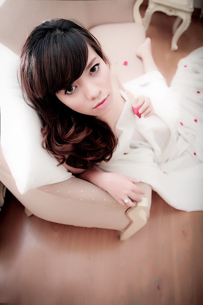 畸情親倫懷孕生子
