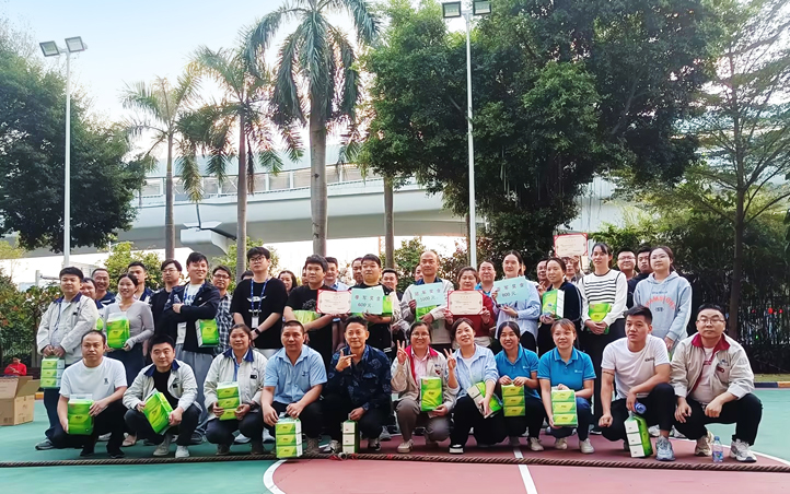 團(tuán)結(jié)一致，“繩”彩飛揚(yáng)